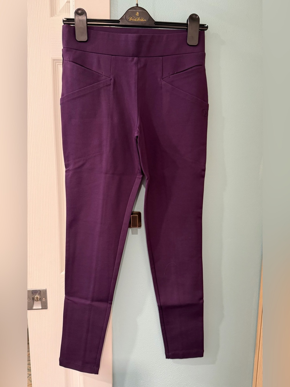 Betabrand Journey Small Purple Burgundy Skinny Pants Stretch Womens 27” Inseam
